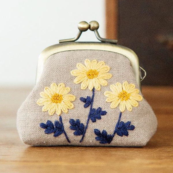 Flower Pattern Hand Embroidery Kit,Beginner Canvas Chain Bag kit,Embroidery  Kit wallet Bag,Buckle Coin Purse Embroidery kit,Clasp Coin Purse