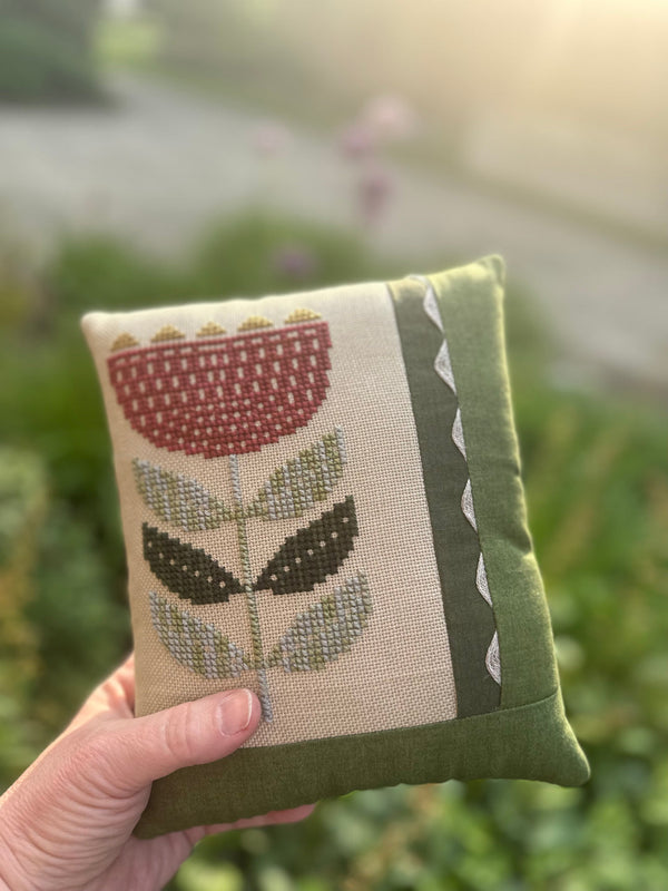heart-in-hand-cross-stitch-