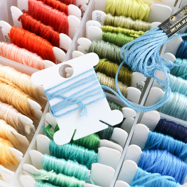 120 Pieces Plastic Floss Bobbins for Cross Stitch Embroidery Cotton Thread Embroidery Floss Cross Stitch Threads Craft DIY Sewing Storage Winding Thr