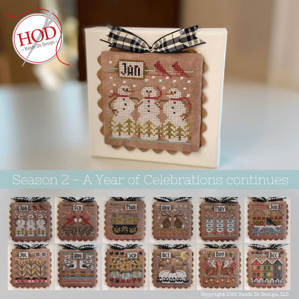 CROSS-STITCH CHRISTMAS COUNTDOWN: 24 Mini Stockings 