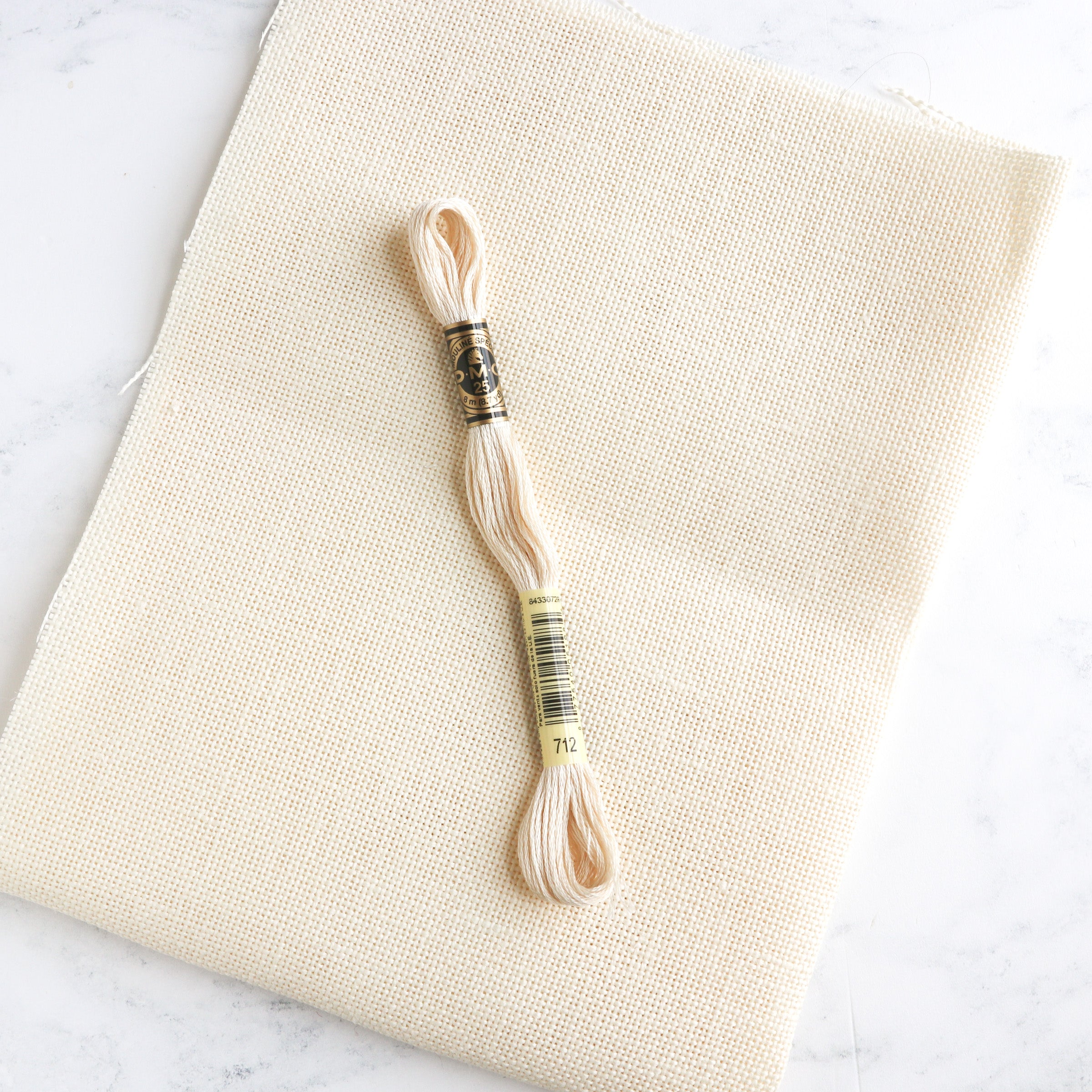 Tissu Point de Croix en Lin Blanc - 6Pcs, 20 Inch - Cote dIvoire Tissu Point de Croix en Lin Blanc - 6Pcs, 20 Inch - Cote dIvoire