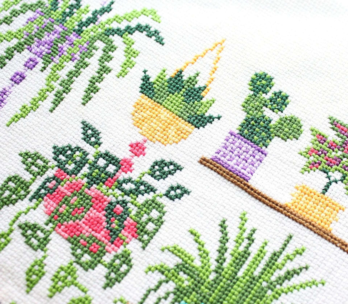 Homey Houseplants V2 Cross Stitch Kit