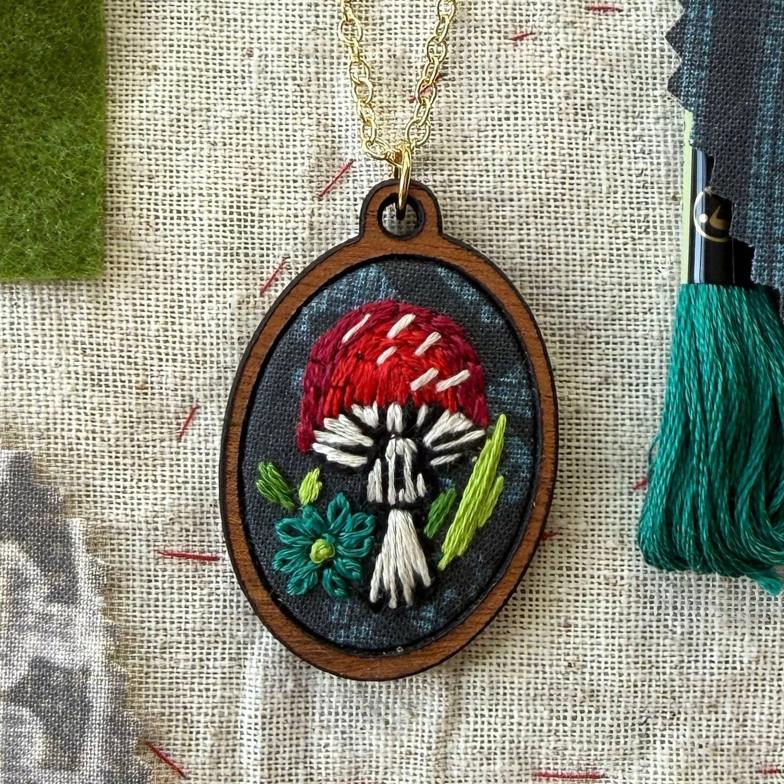 Hand Embroidery Necklace Kit - Mushroom