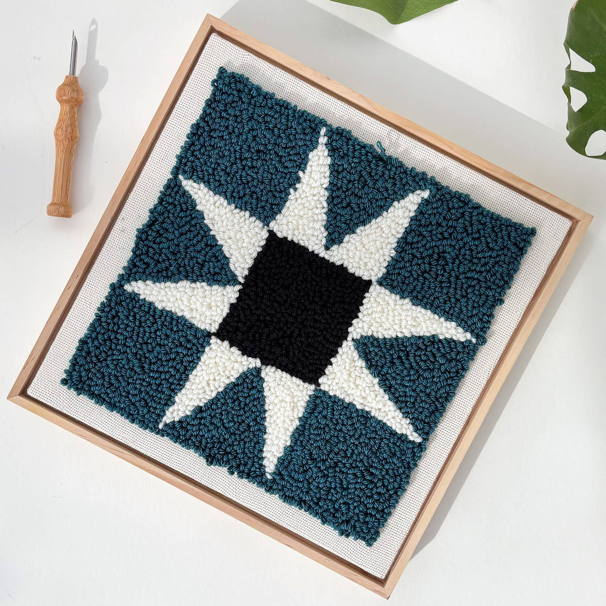 Sawtooth Quilt Star Punch Needle Frame Kit
