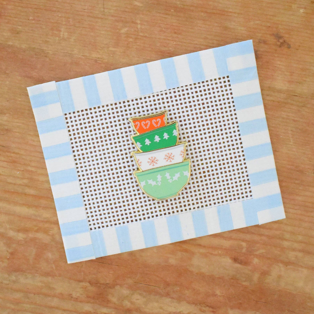 Holiday Mixing Bowls Needle Minder-Stitched Modern