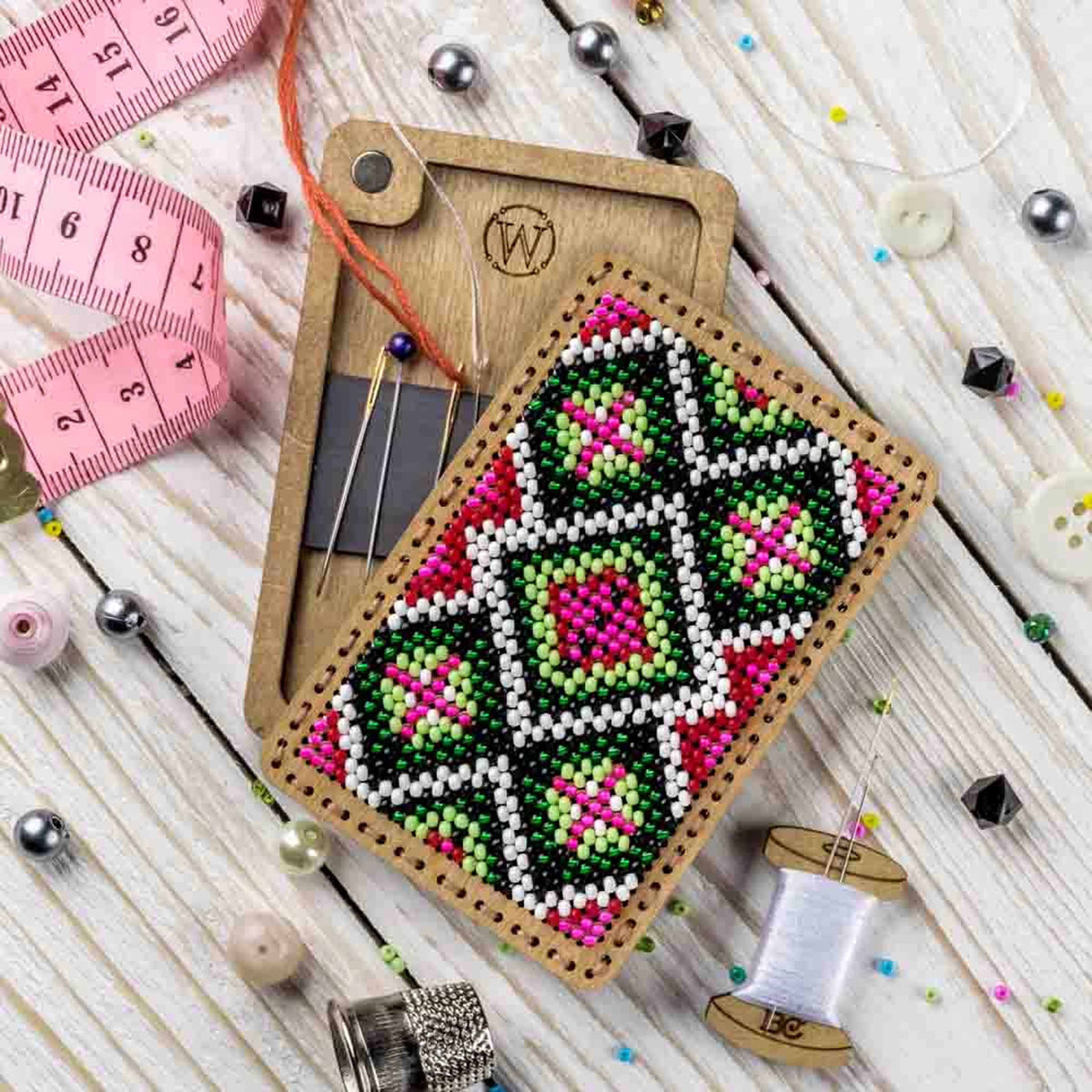 Rose Garden Bead Embroidery Needle Case Kit