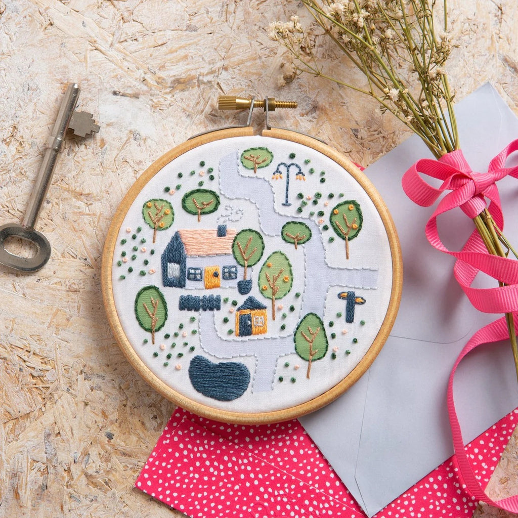 Town Houses Mini Embroidery Kit – Hawthorn Handmade