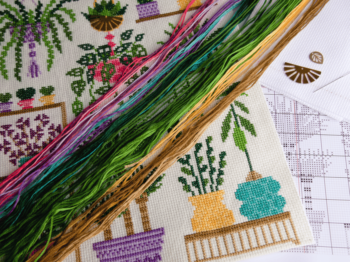 Homey Houseplants V2 Cross Stitch Kit