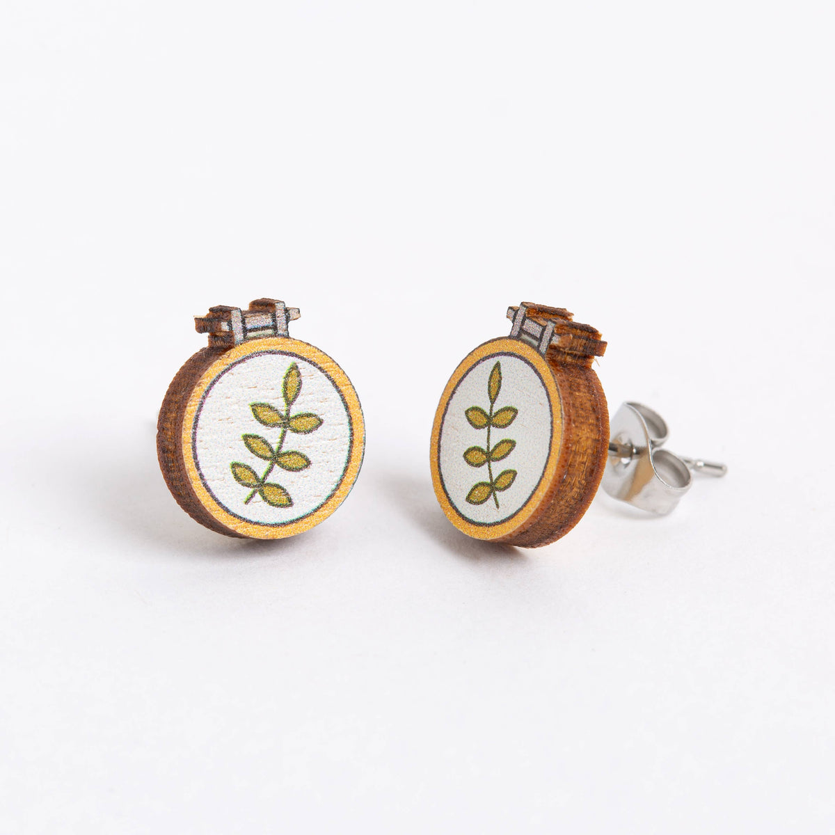 Crafty Earrings - Embroidery Hoops