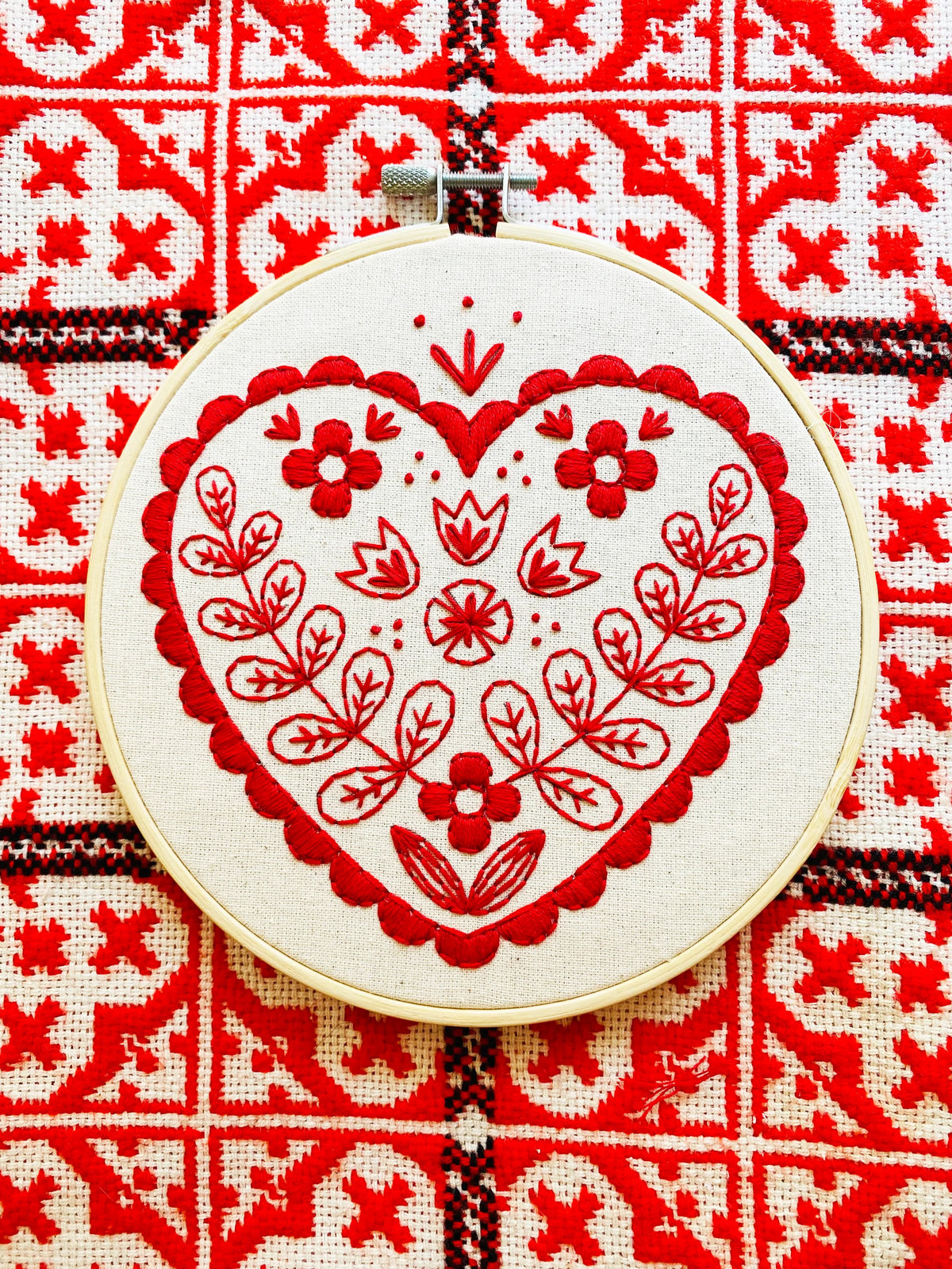 Nordic Heart Hand Embroidery Kit