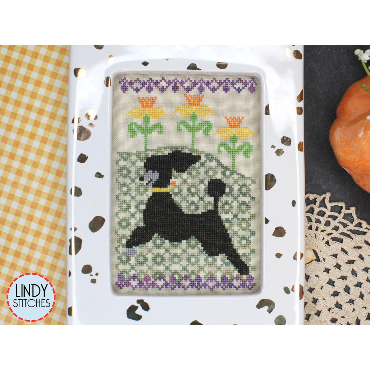 Dogs in the Garden Cross Stitch Pattern - Frolicking in the Daffidils