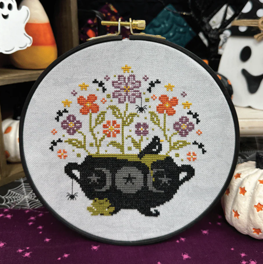 Halloween Cauldron Cross Stitch Pattern