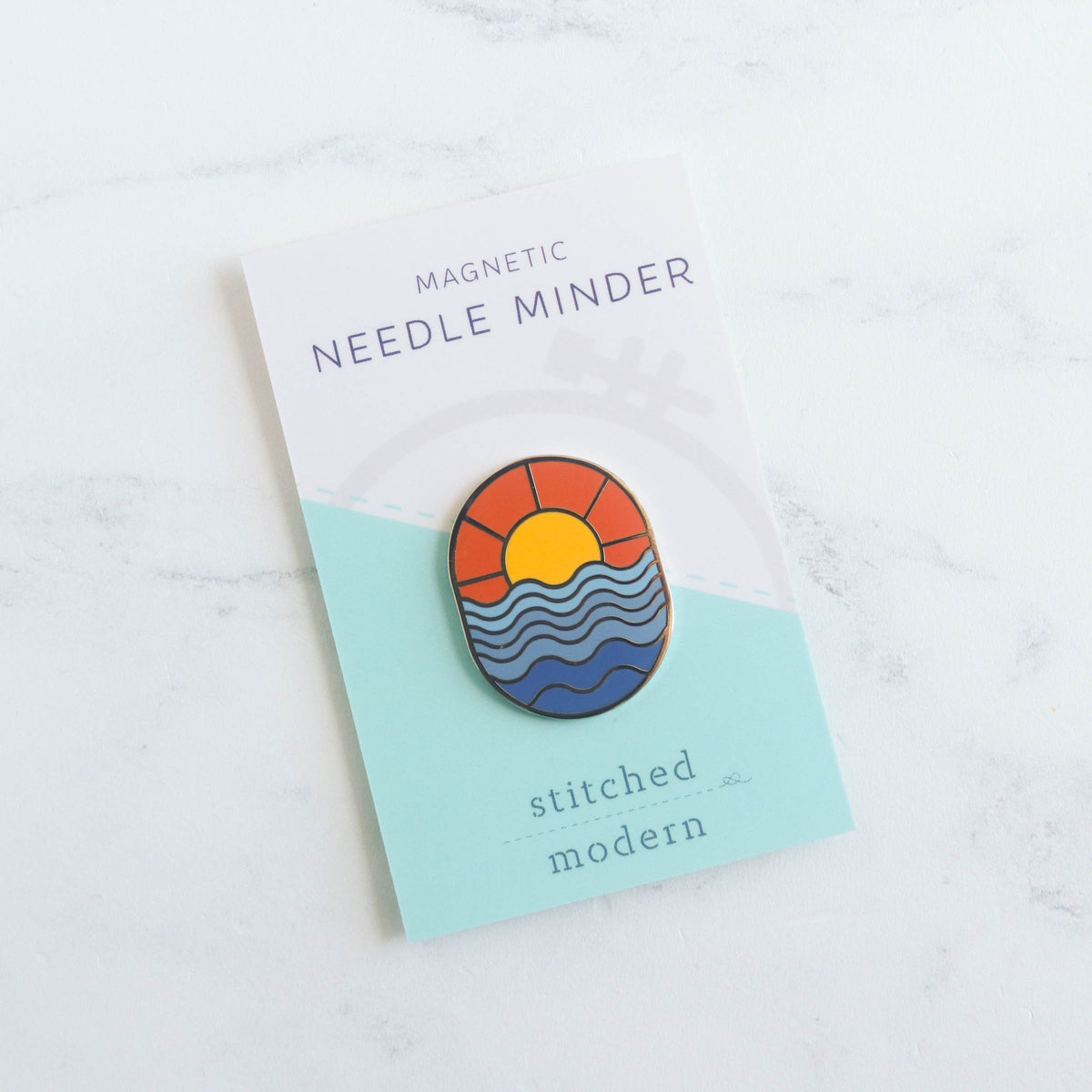 Sunset Waves Magnetic Needle Minder