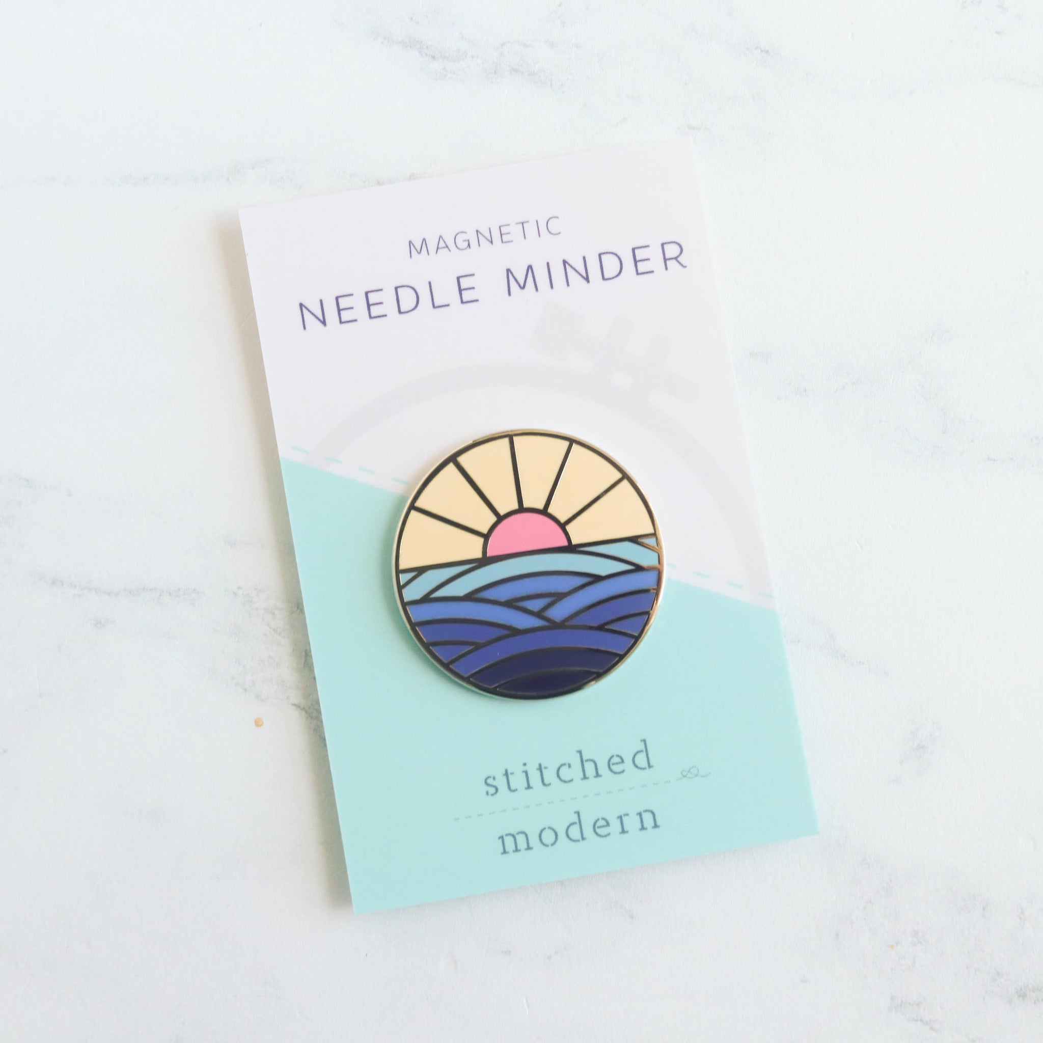 Pink Horizon Magnetic Needle Minder - Stitched Modern
