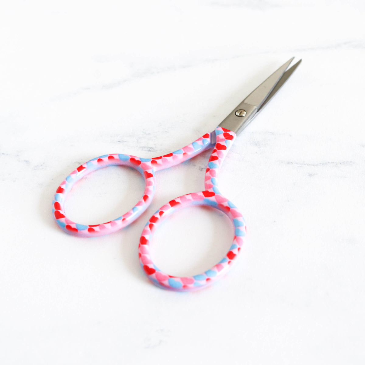 Patterned Embroidery Scissors - Red and Pink Hearts