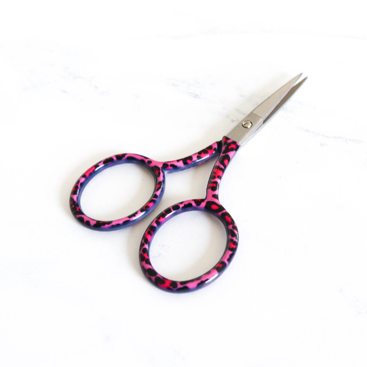 Patterned Embroidery Scissors - Pink Leopard
