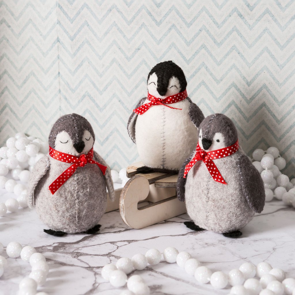 Hand Stitched Felt Craft Kit - Baby Penguins