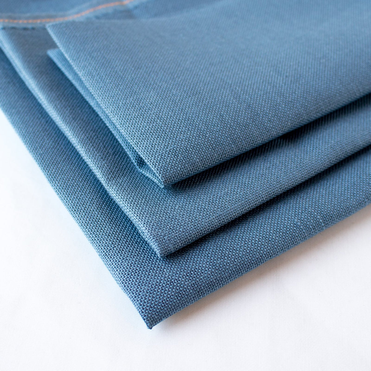 Blue Spruce Cashel Linen Fabric - 28 count