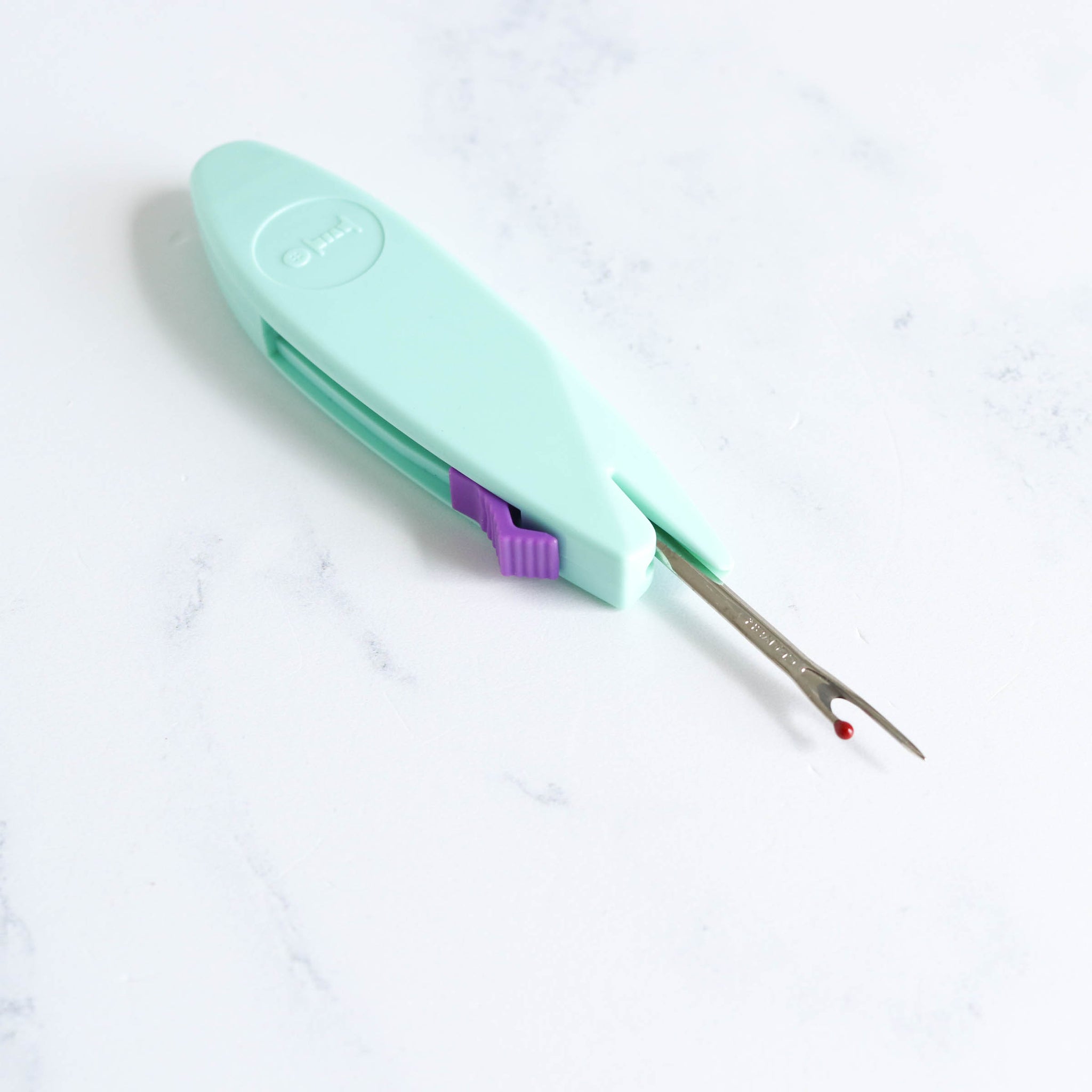 Retractable Seam Ripper and Thread Cutter - Stitched Modern