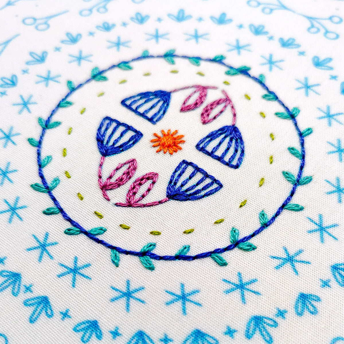 Stitches in the Round Hand Embroidery Kit - Stitched Modern