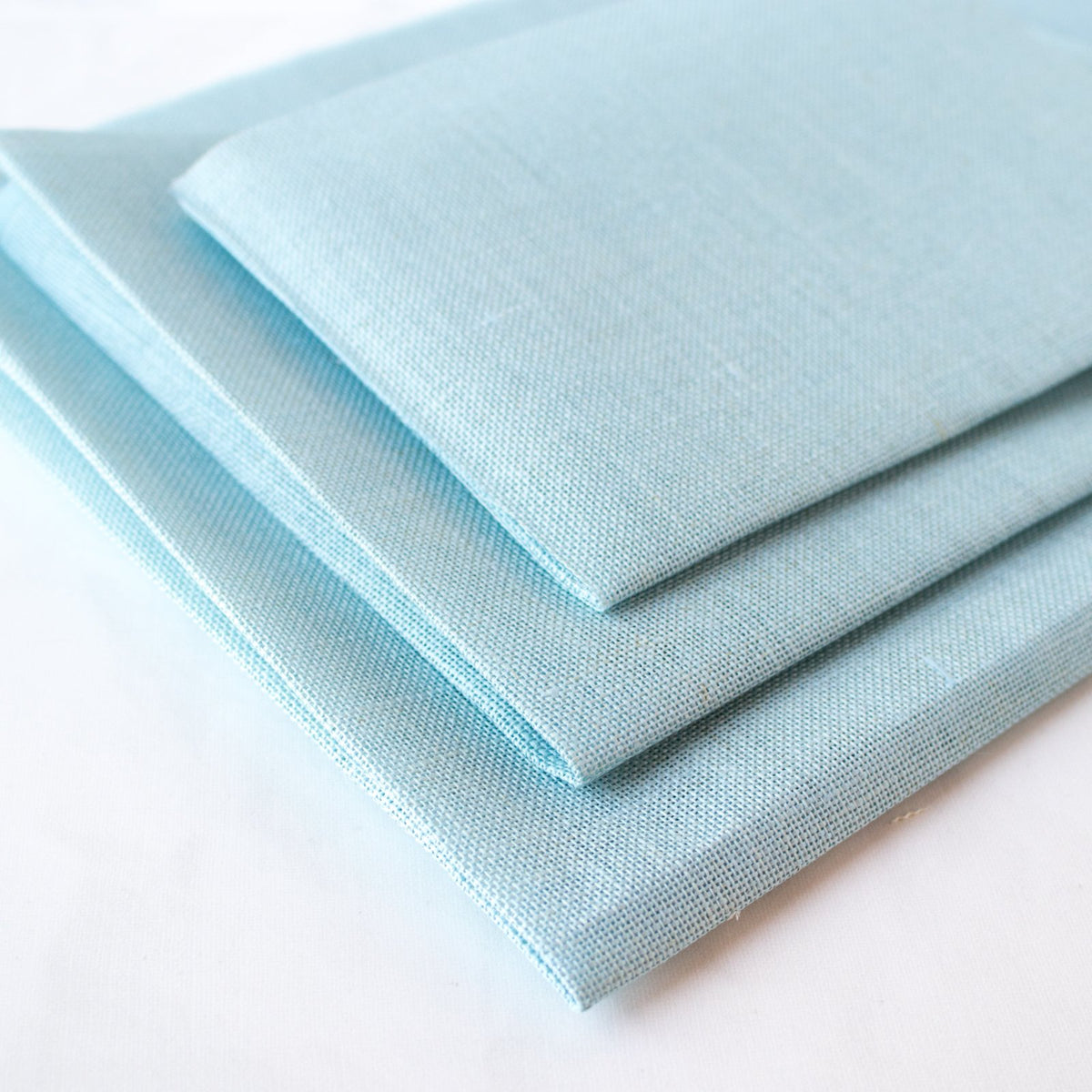 Touch of Blue Linen Fabric - 28 count