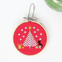 Scandi Hoops Mini Ornaments Cross Stitch Pattern