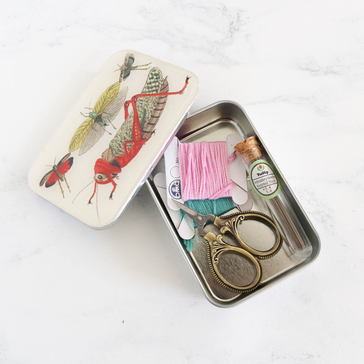 Vintage-Inspired Storage and Notions Tins - Cricket