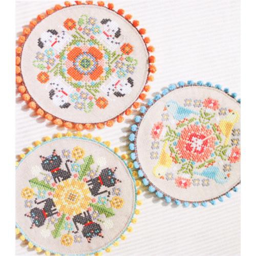 Animal and Flower Doilies Cross Stitch Pattern