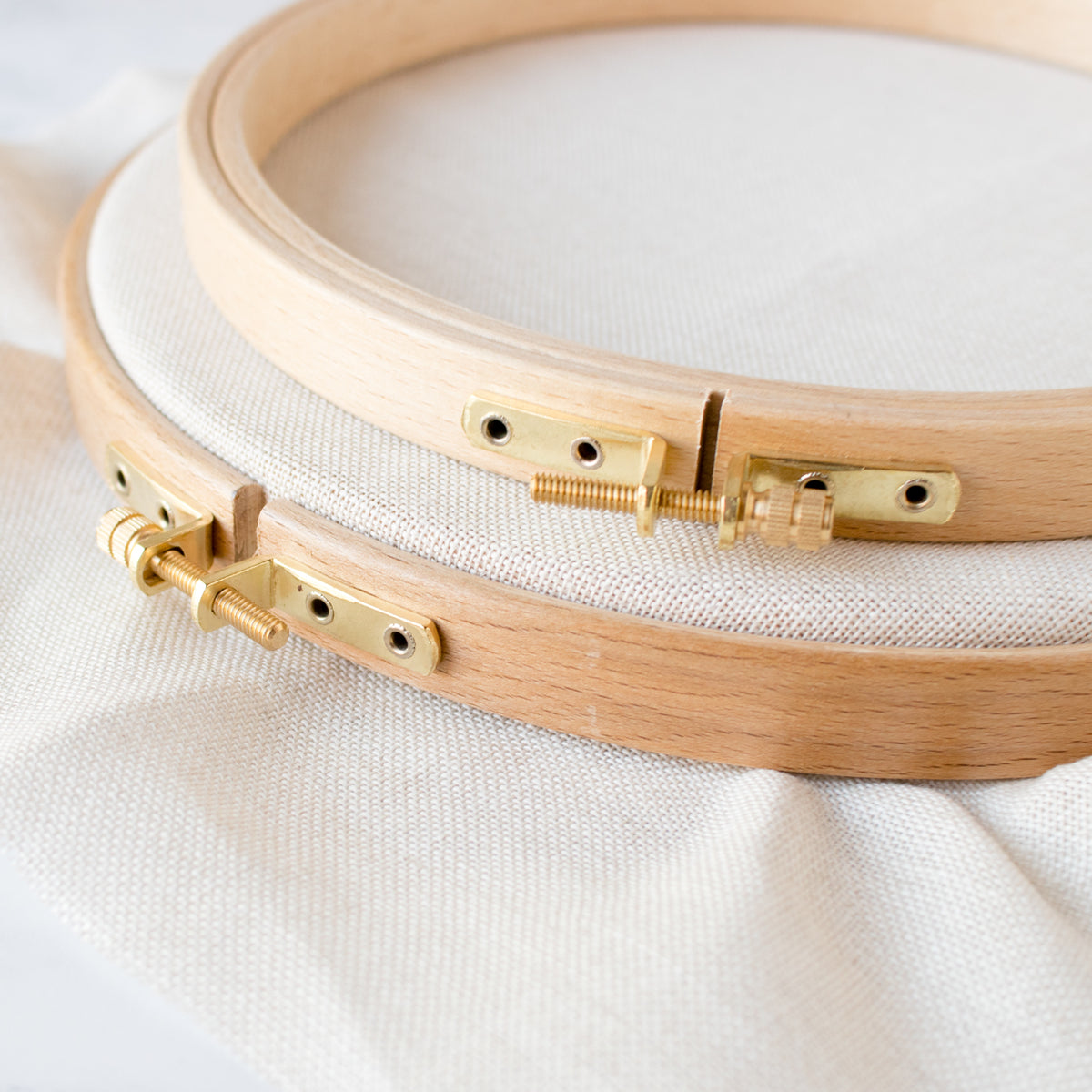 Premium Hardwood Embroidery Hoops - 5/8&quot; Thick