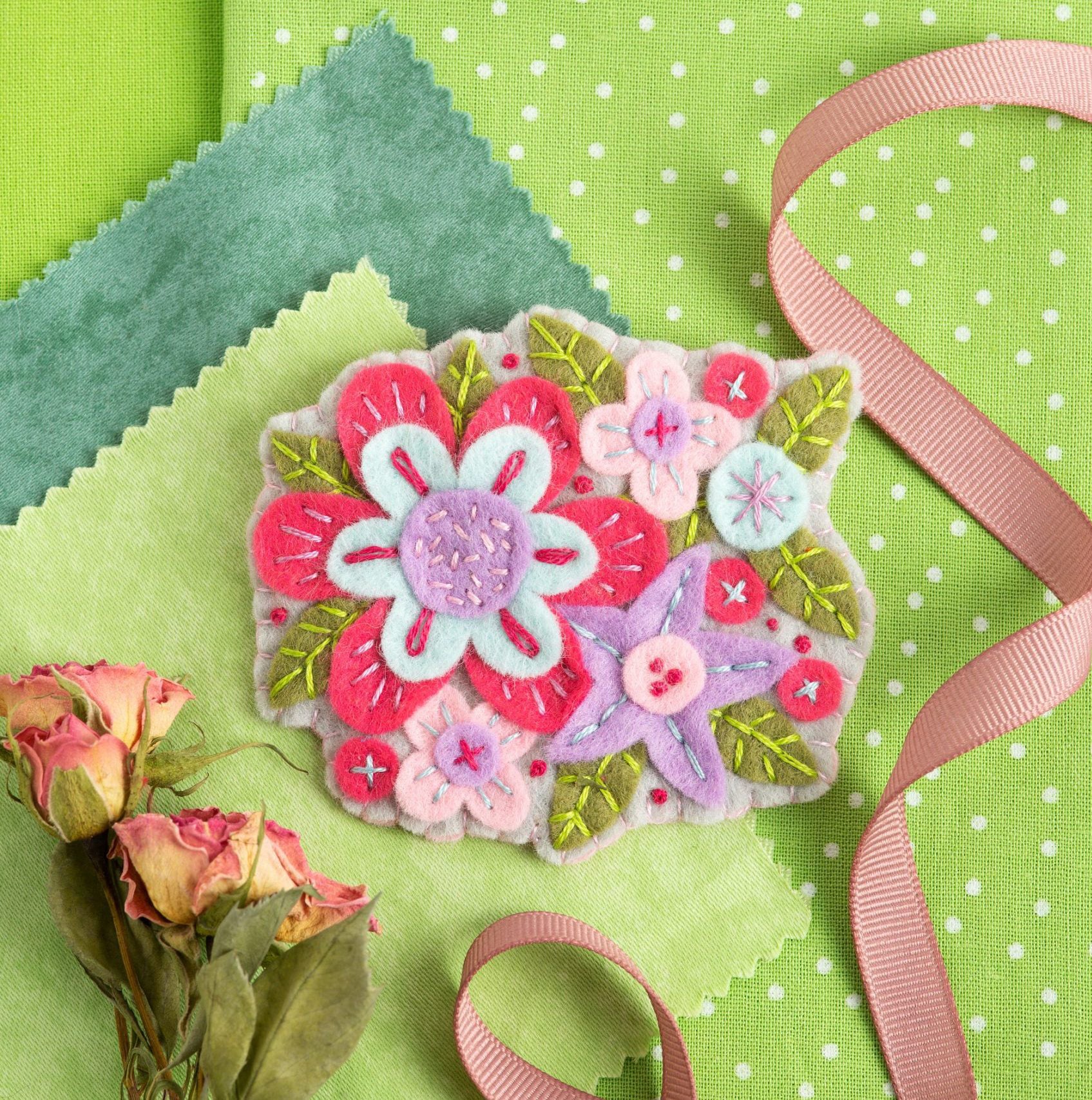 Felt Flower Embellishments – Mayholic in Crafts