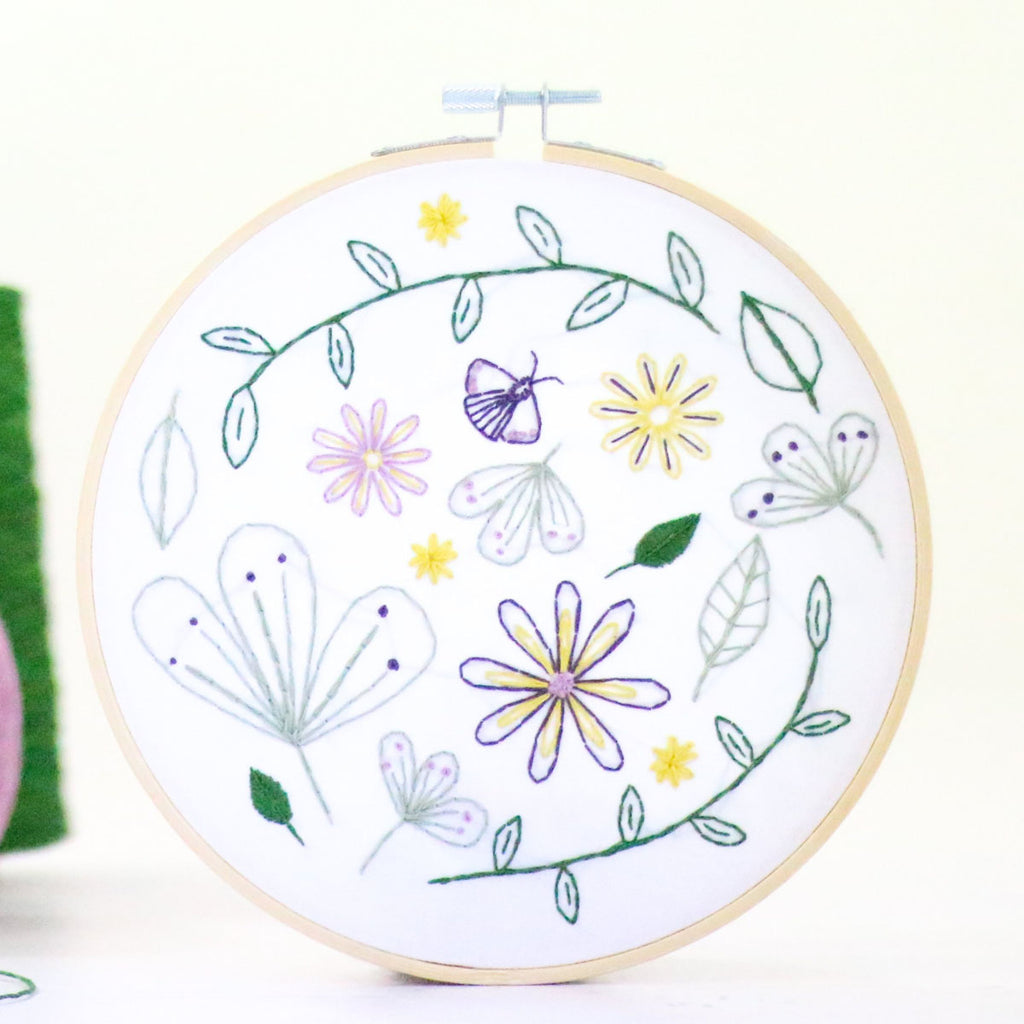 Flower Embroidery Thread Holder – Hawthorn Handmade