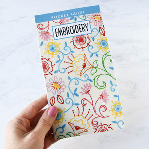 Embroidery Pocket Guide-Handy Laminated Pocket-Size Encyclopedia of the  Most Popular Stitches: Leisure Arts: 9781609000615: : Books