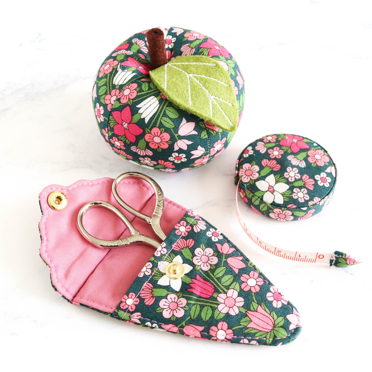Liberty of London Embroidery Scissors and Sheath - Hampstead Meadow-Stitched Modern
