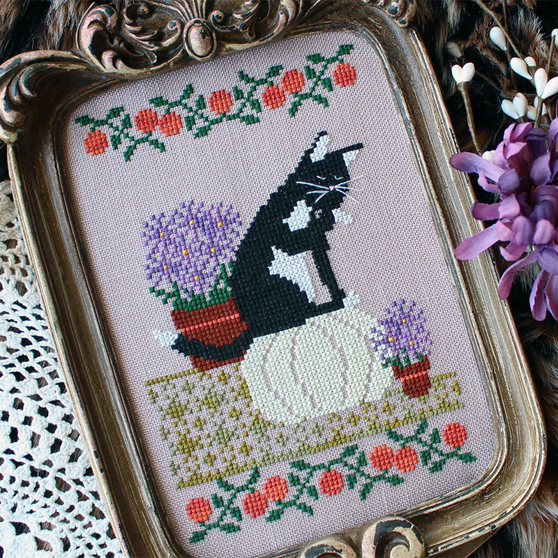 Cats in the Garden Cross Stitch Pattern - Bathing in the Asters