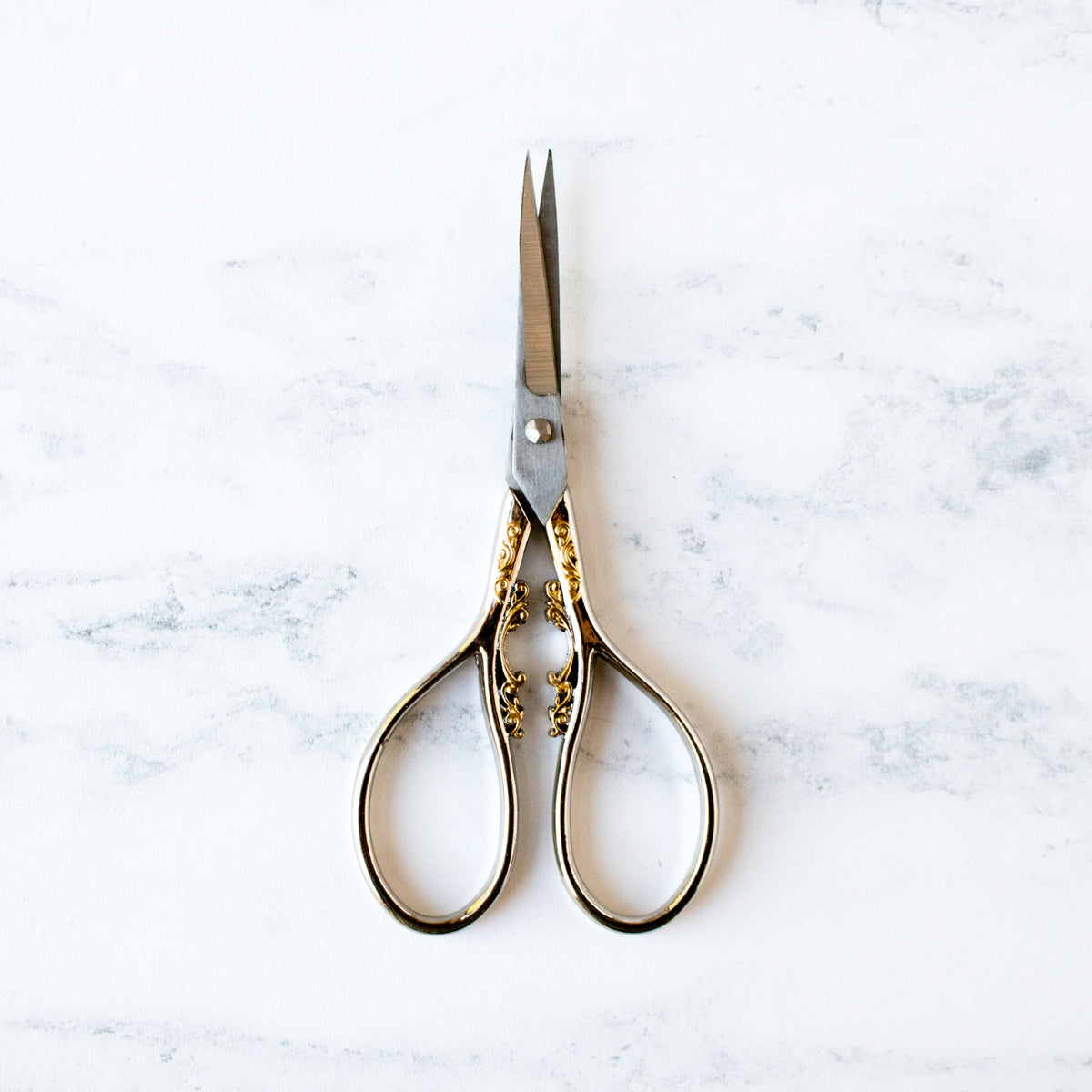 Gold Filigree Needlepoint Scissors