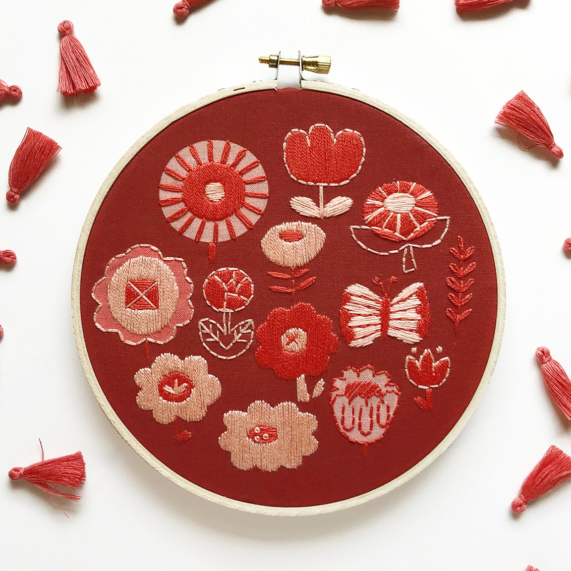 Flowers Hand Embroidery Kit - Stitched Modern