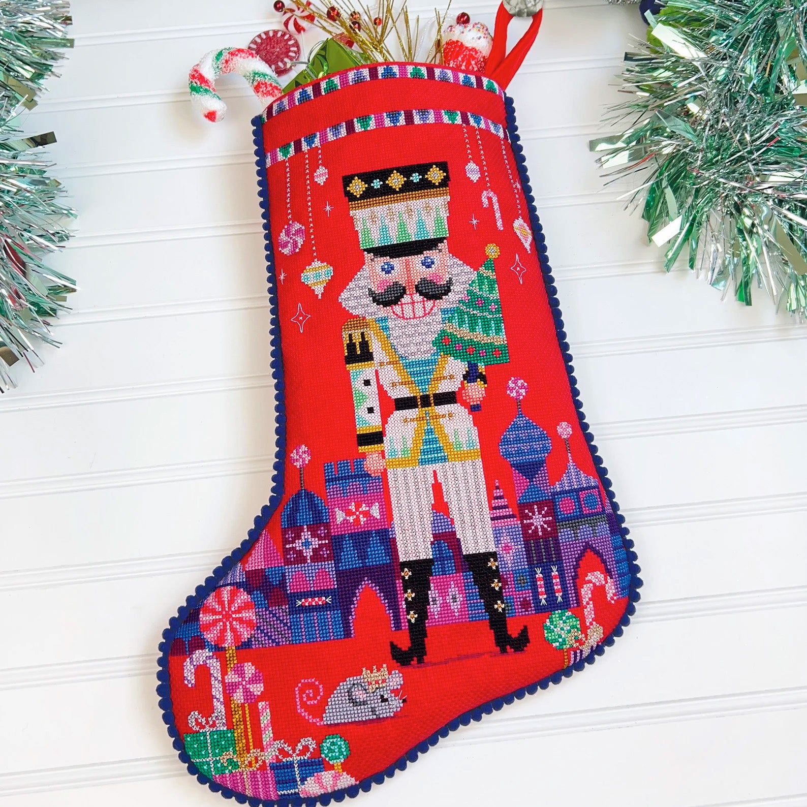 Green Santa Stocking  Needlepoint christmas stockings, Christmas stockings,  Cross stitch christmas stockings