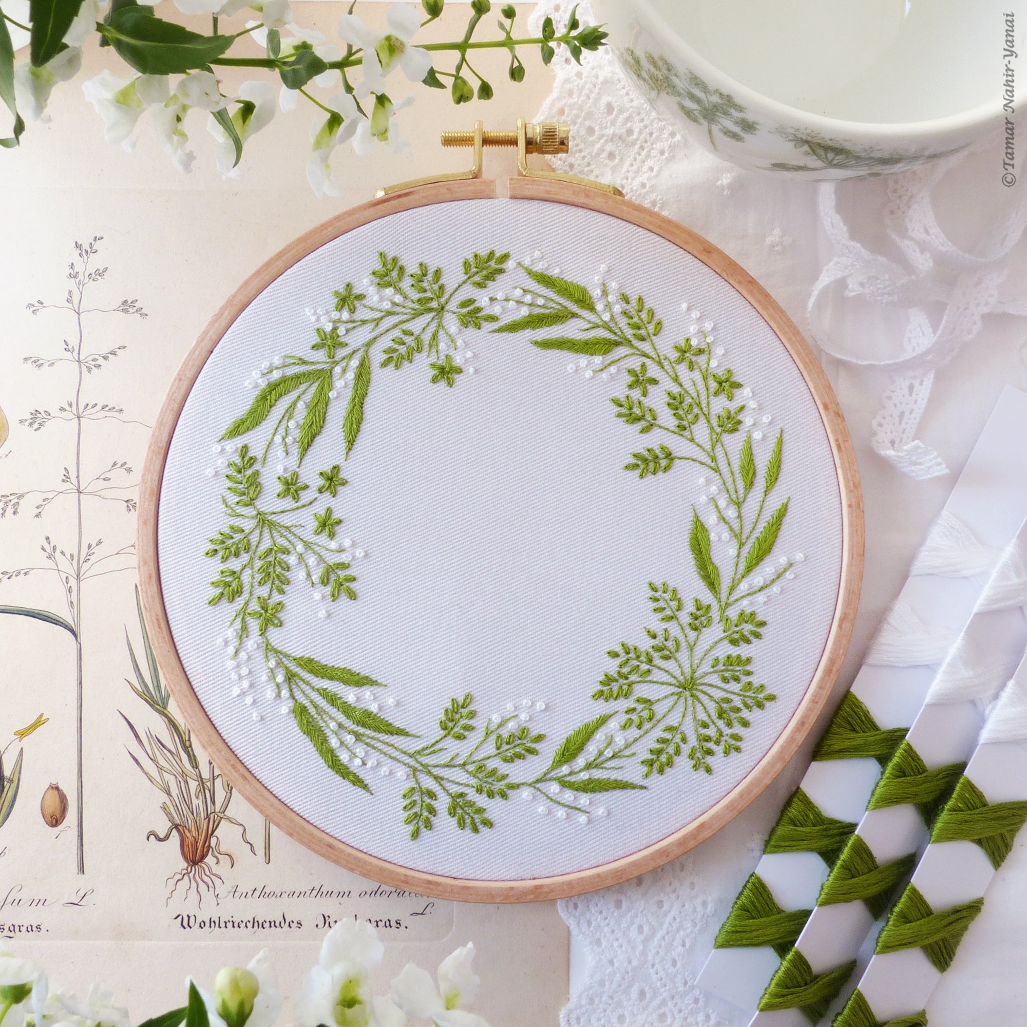 White Flowers Embroidery Hoop 4 Inch Embroidery Hoop Green Fabric