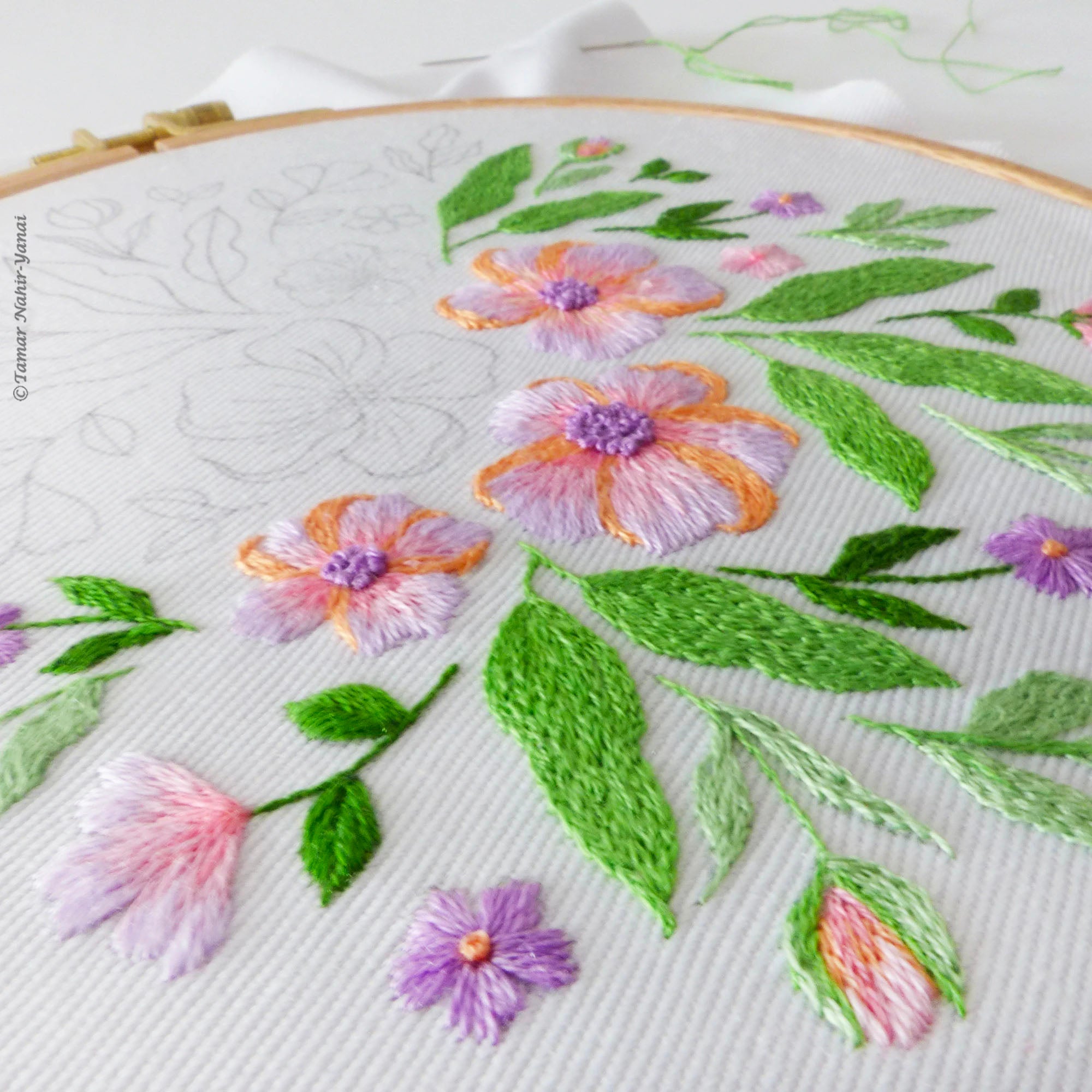 Summer Blooming Hand Embroidery Kit - Stitched Modern
