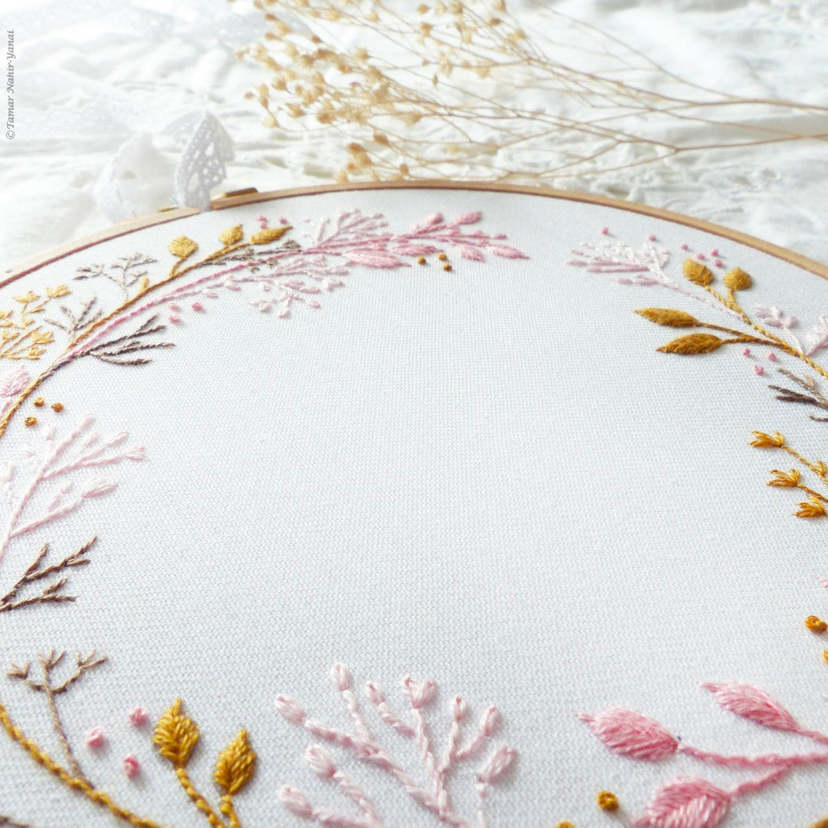Wildflowers Circle Hand Embroidery Kit