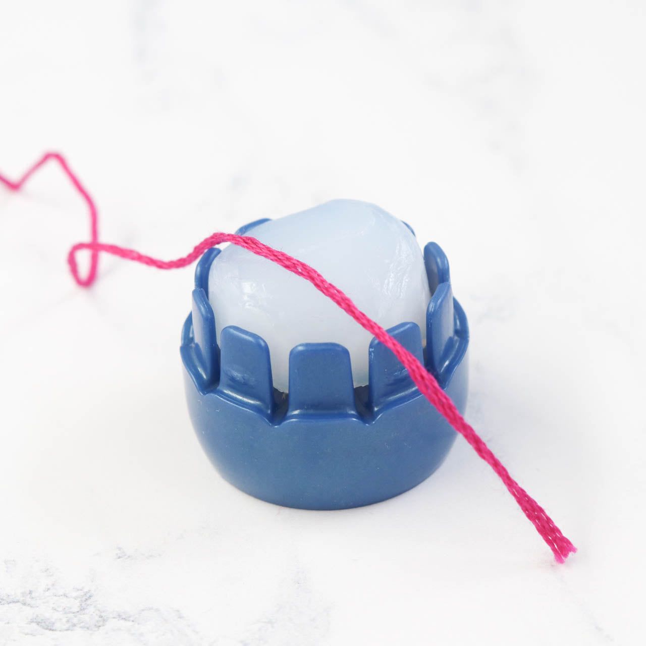 Thread Magic Thread Conditioner - Stitched Modern